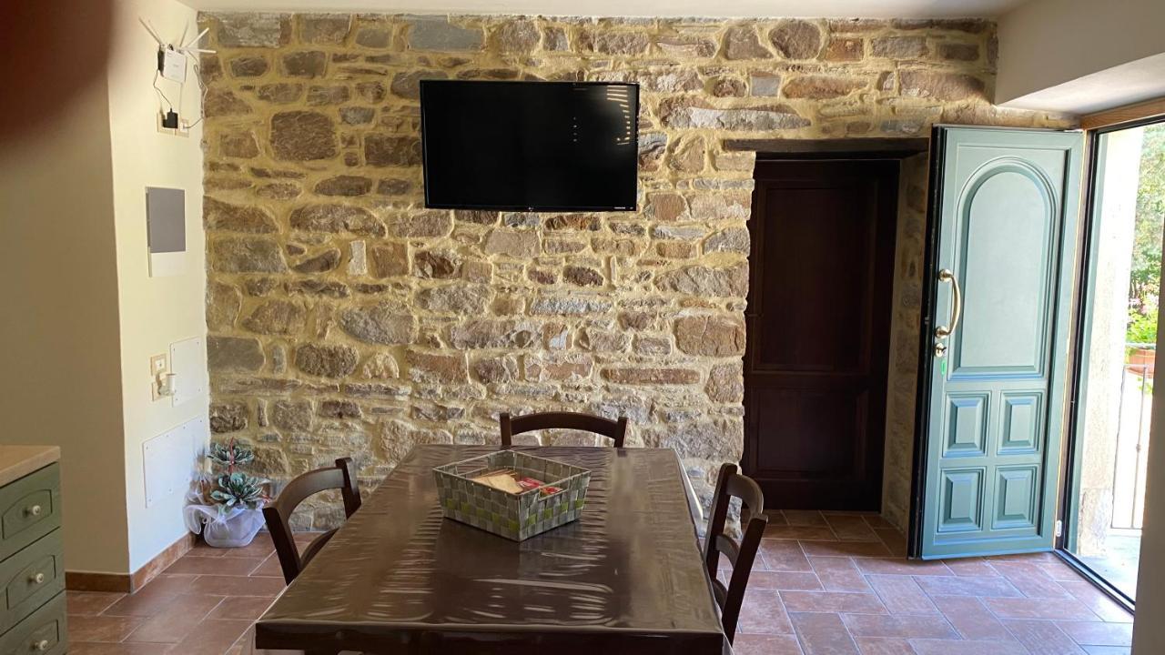 Agriturismo Il Casone 산 베네데토 발 디 삼브로 외부 사진